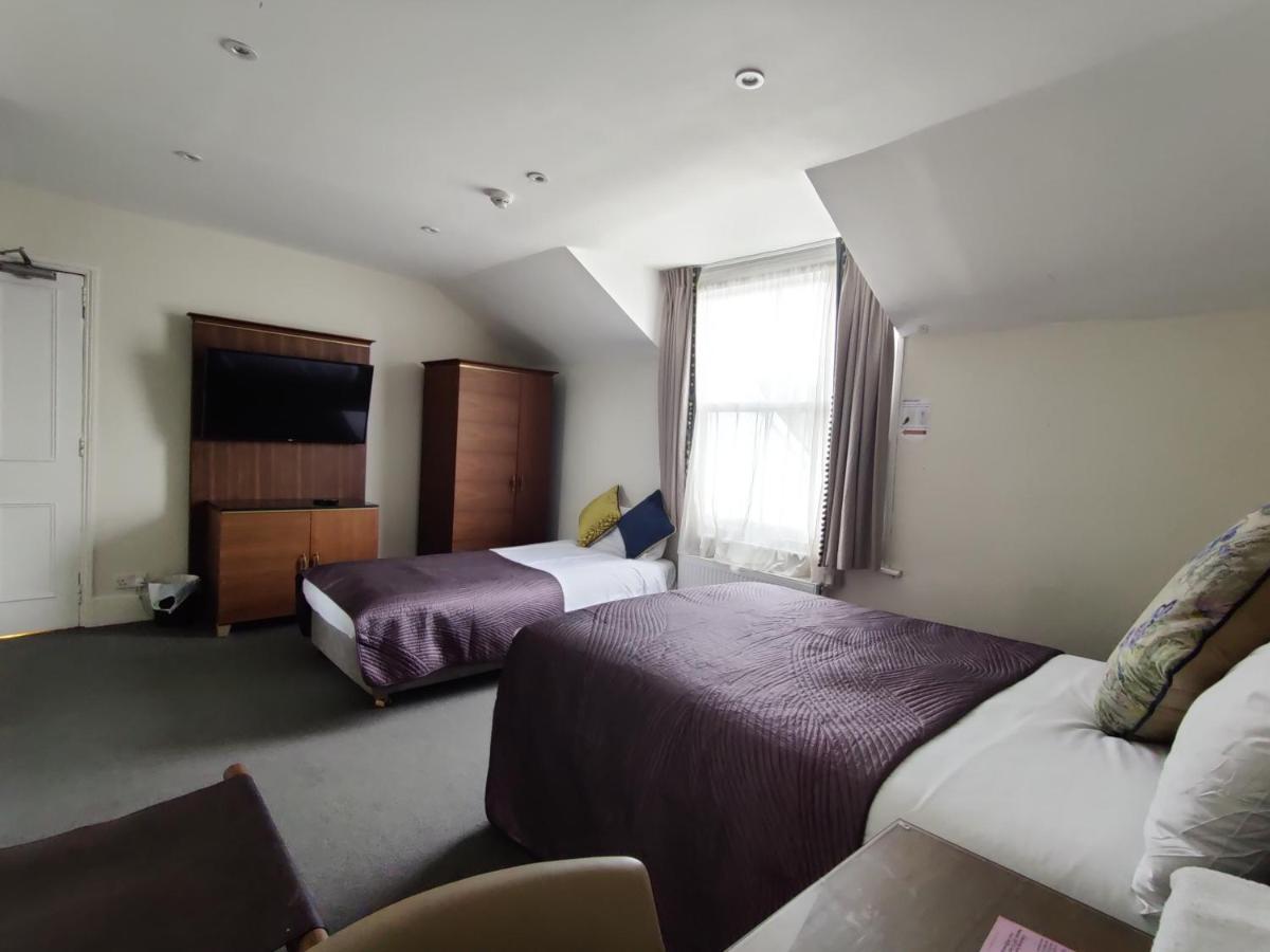 Blue Bells Hotel Лондон Экстерьер фото