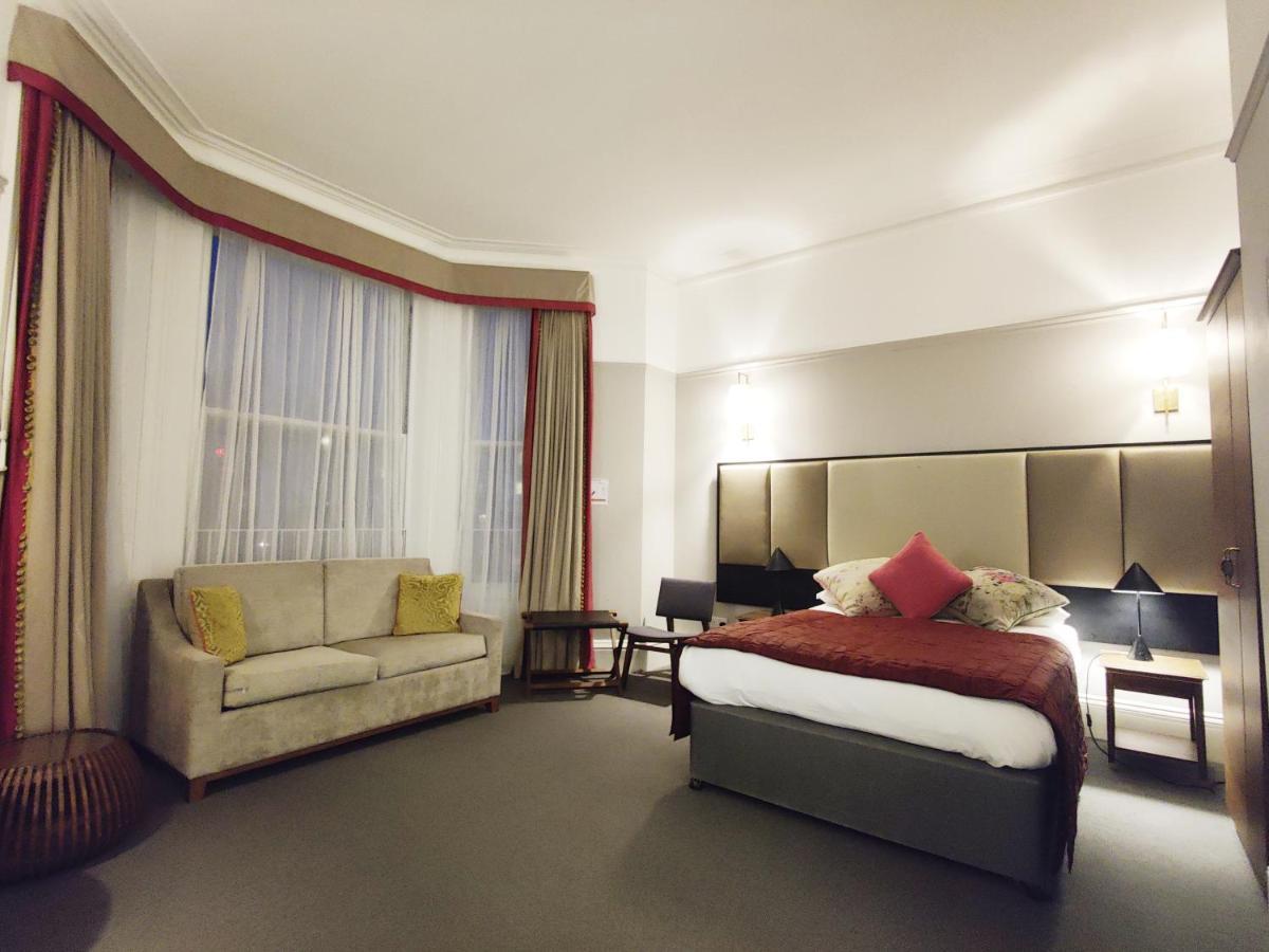 Blue Bells Hotel Лондон Экстерьер фото