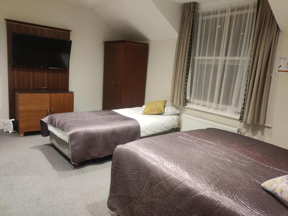 Blue Bells Hotel Лондон Экстерьер фото